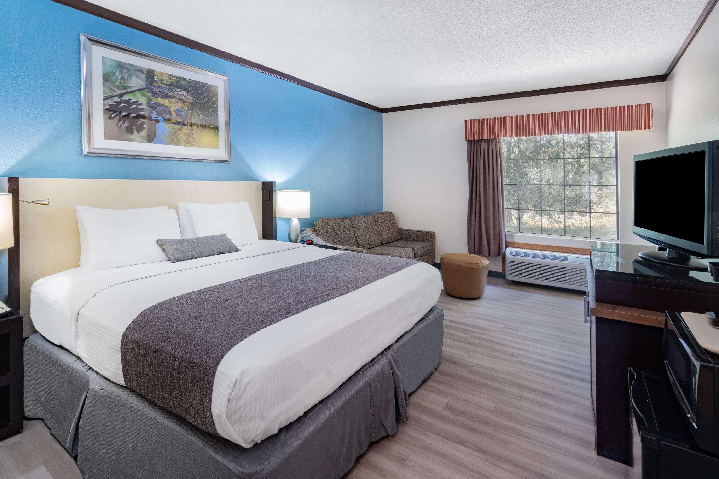 Baymont By Wyndham Hinesville Fort Stewart Area Екстер'єр фото