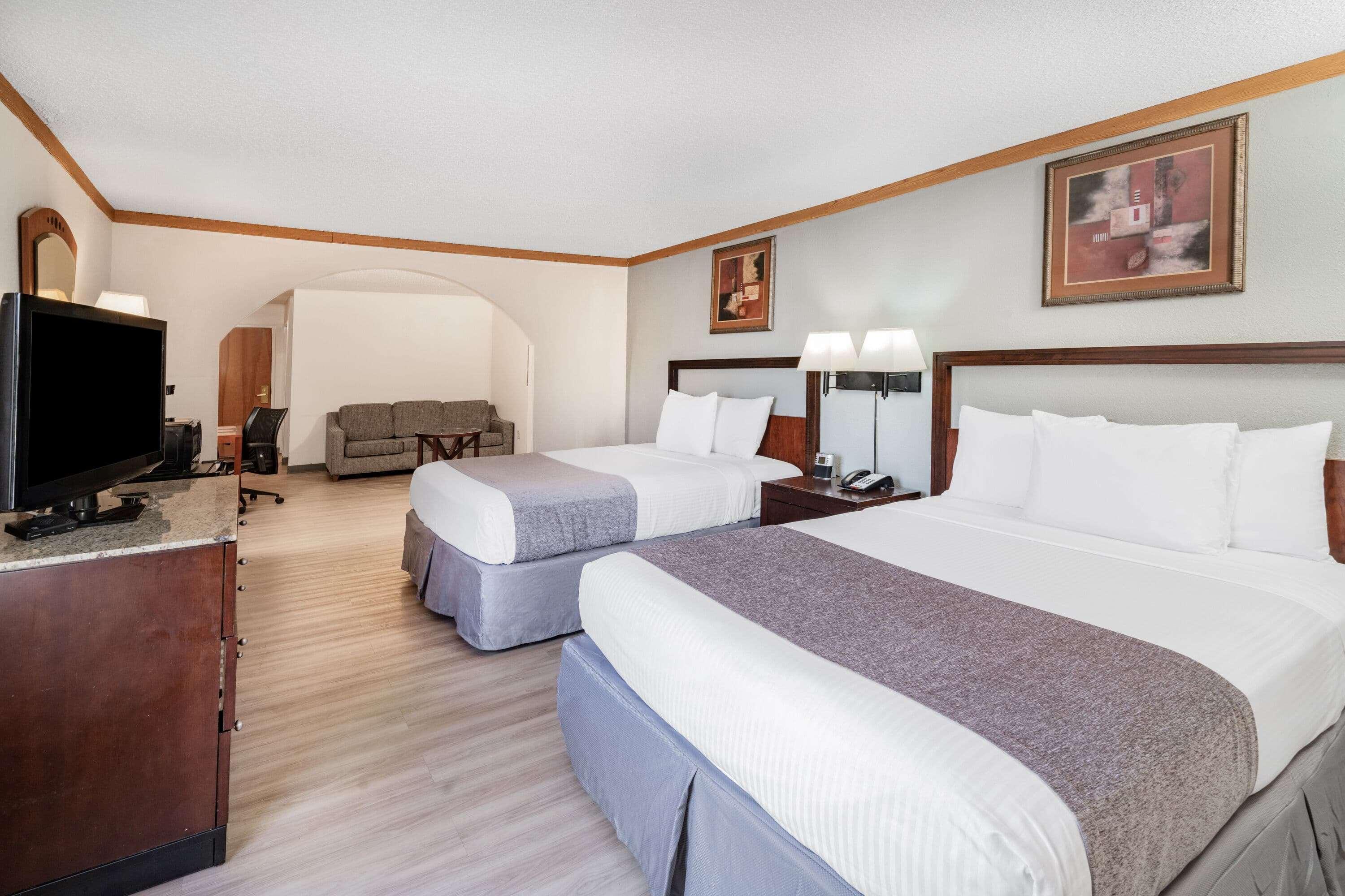Baymont By Wyndham Hinesville Fort Stewart Area Екстер'єр фото