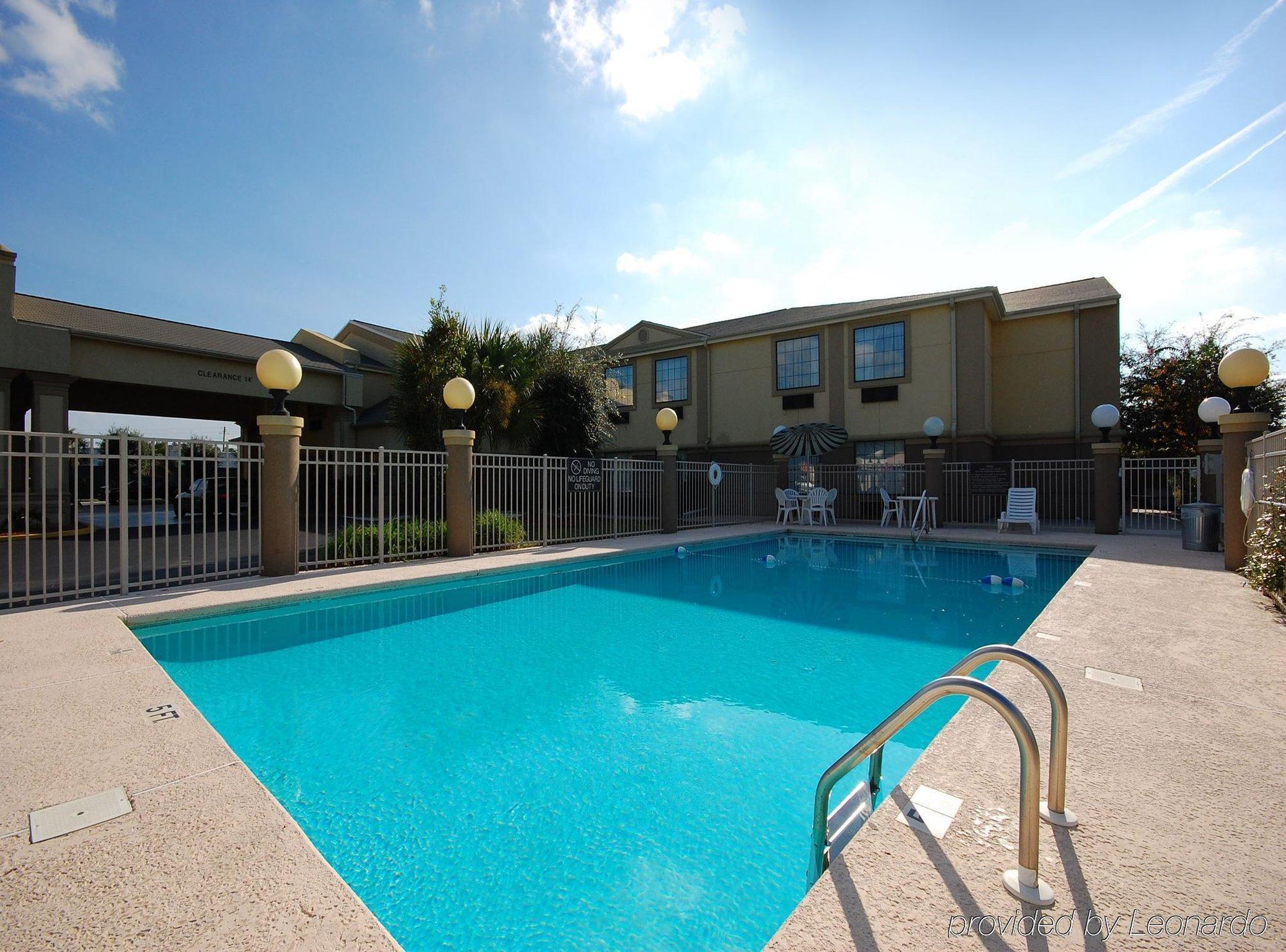 Baymont By Wyndham Hinesville Fort Stewart Area Зручності фото